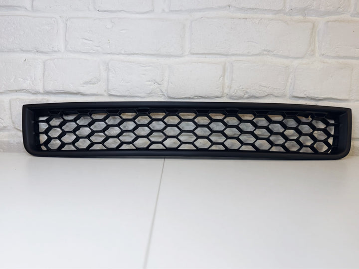 A4 B6 honeycomb grill