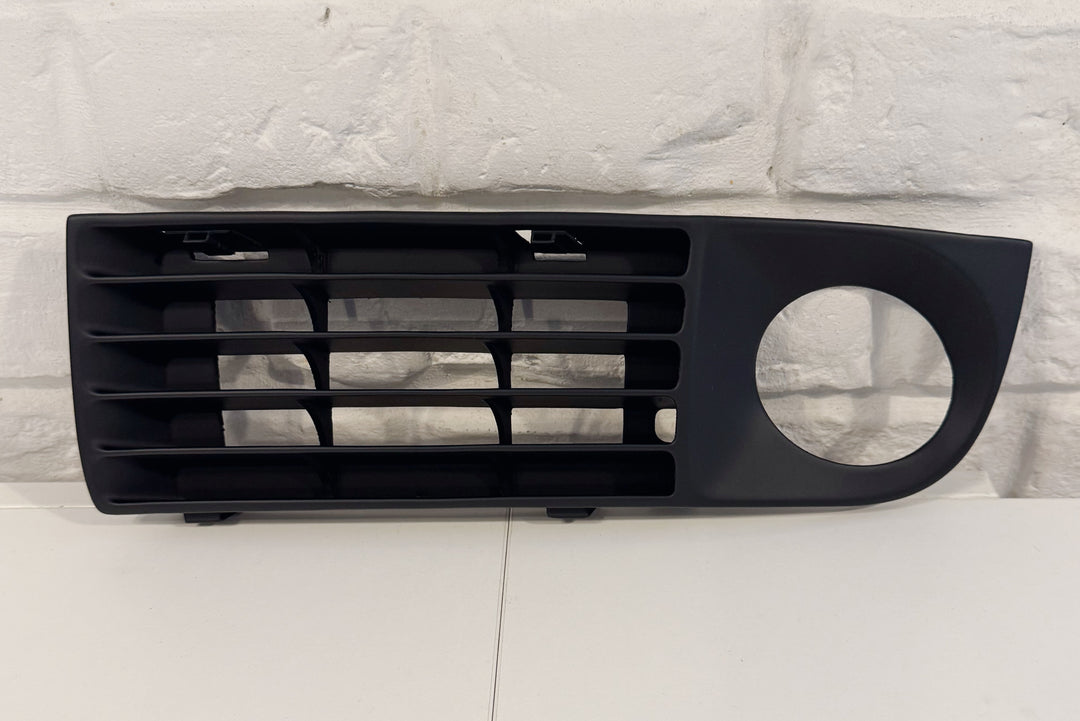 Audi A8 D2 Facelift bumper grill
