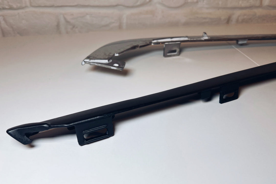 Audi 200 2.2 20 valve turbo bumper molding